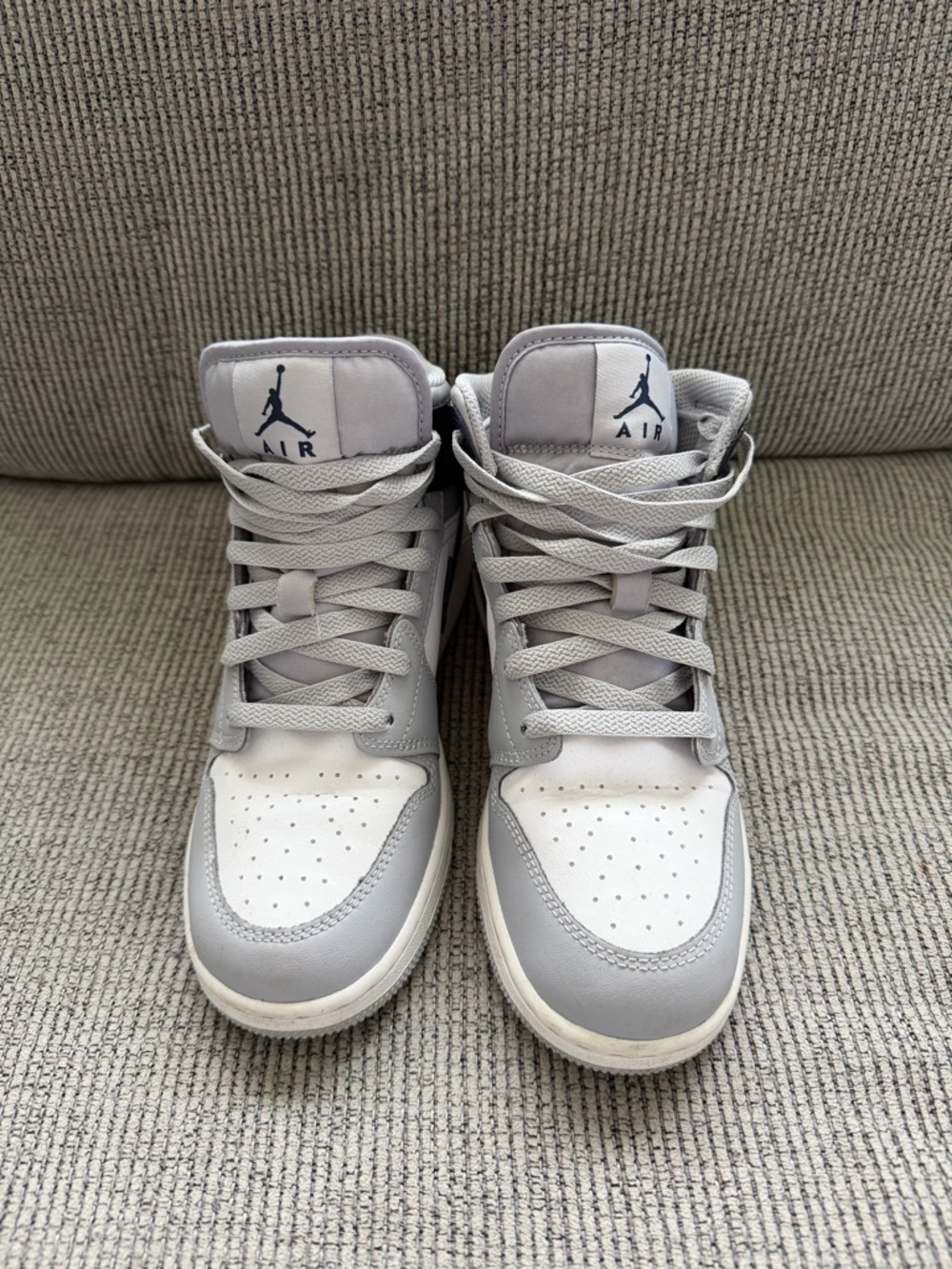 JORDAN 1 MID 'WOLF GREY MIDNIGHT NAVY' - Picture 3 of 7